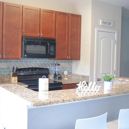 Modern Townhouse - 1 Min To Uptown Clt - Walk To Restaurants Vila Charlotte Exterior foto
