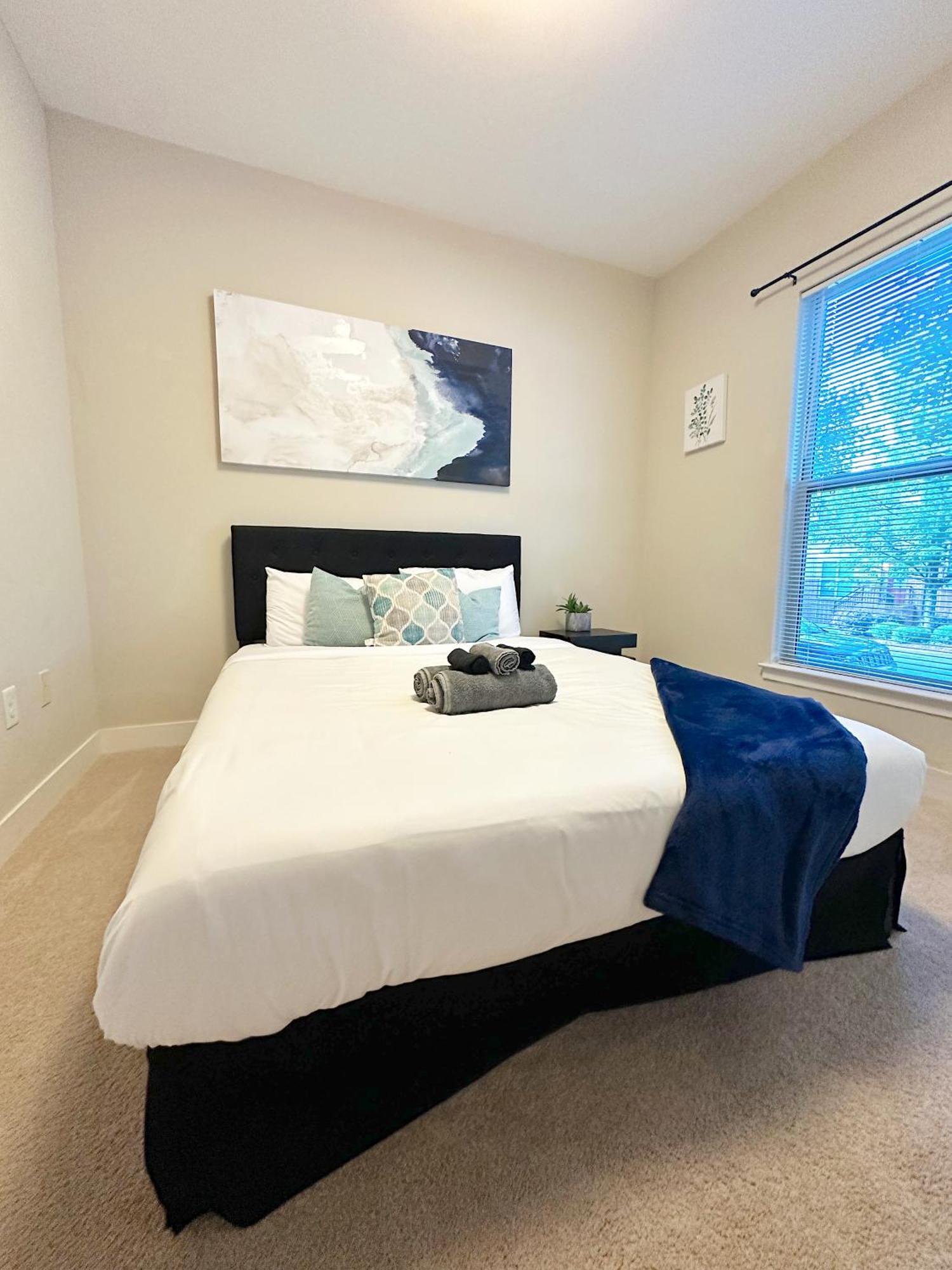 Modern Townhouse - 1 Min To Uptown Clt - Walk To Restaurants Vila Charlotte Exterior foto