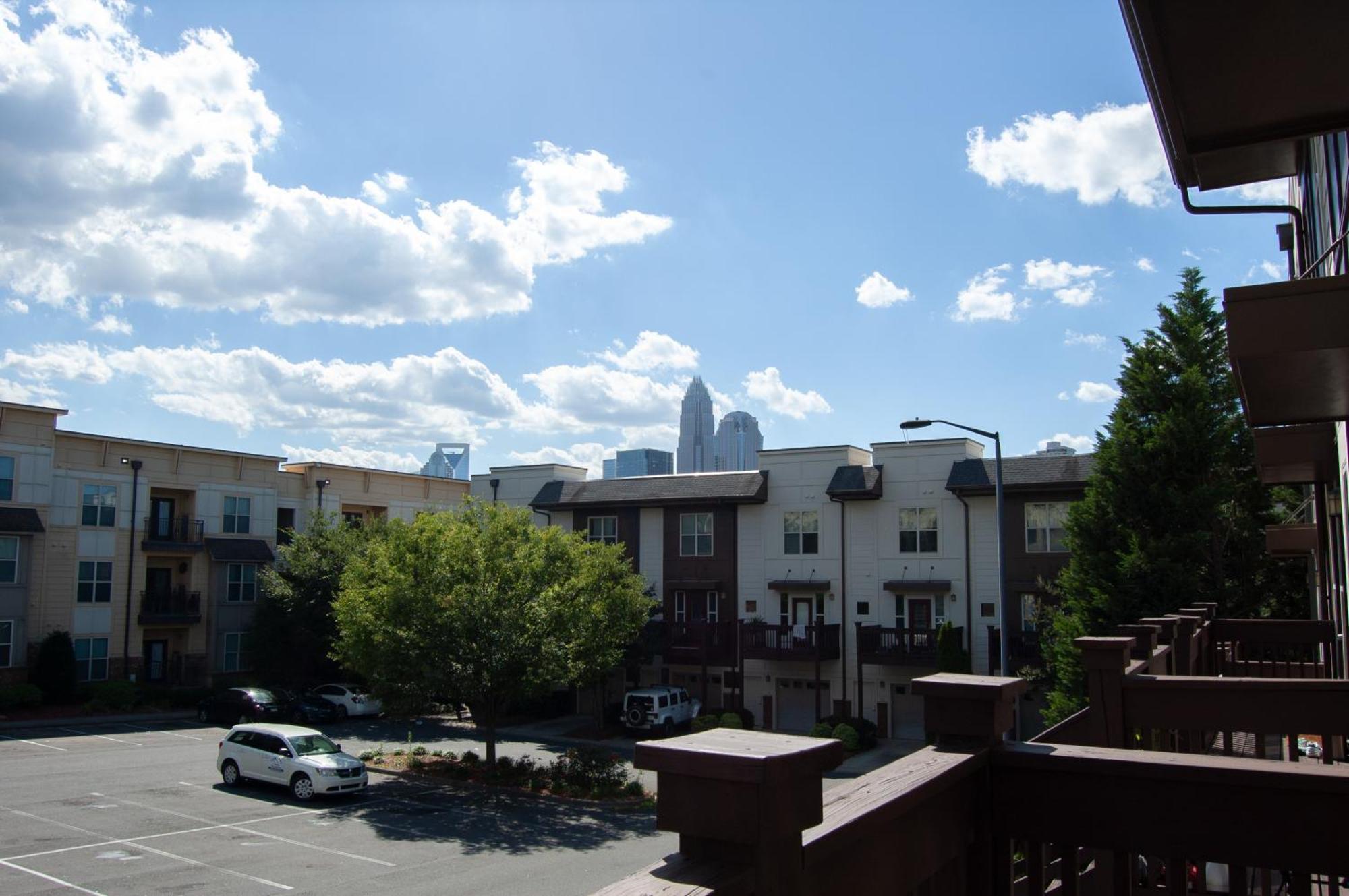 Modern Townhouse - 1 Min To Uptown Clt - Walk To Restaurants Vila Charlotte Exterior foto