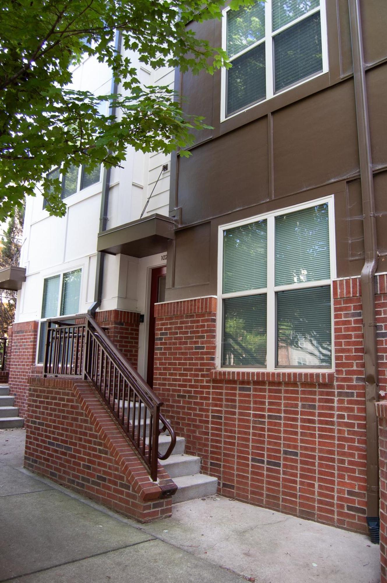 Modern Townhouse - 1 Min To Uptown Clt - Walk To Restaurants Vila Charlotte Exterior foto